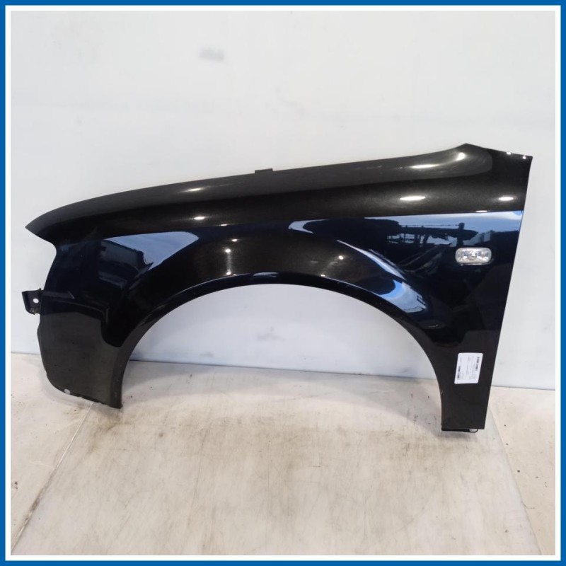 Parafango . | sx. | ant. AUDI A4 8E2