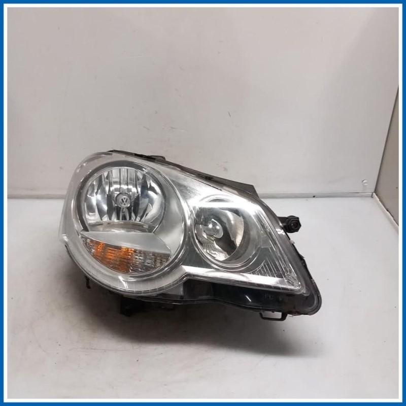 Proiettore . | dx. | ant. VOLKSWAGEN Polo V
