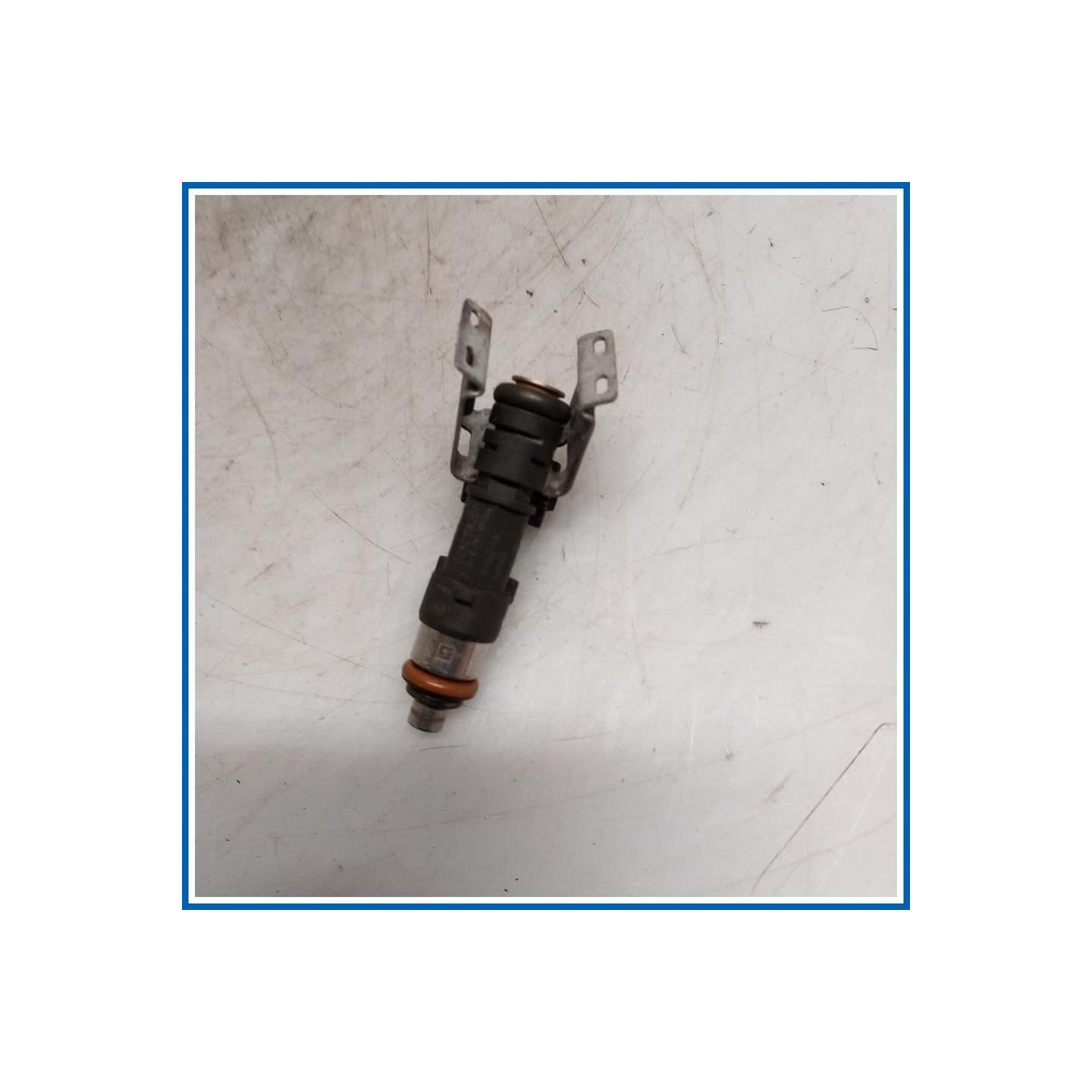 Iniettore INJECTOR ASSY FORD Fiesta VI