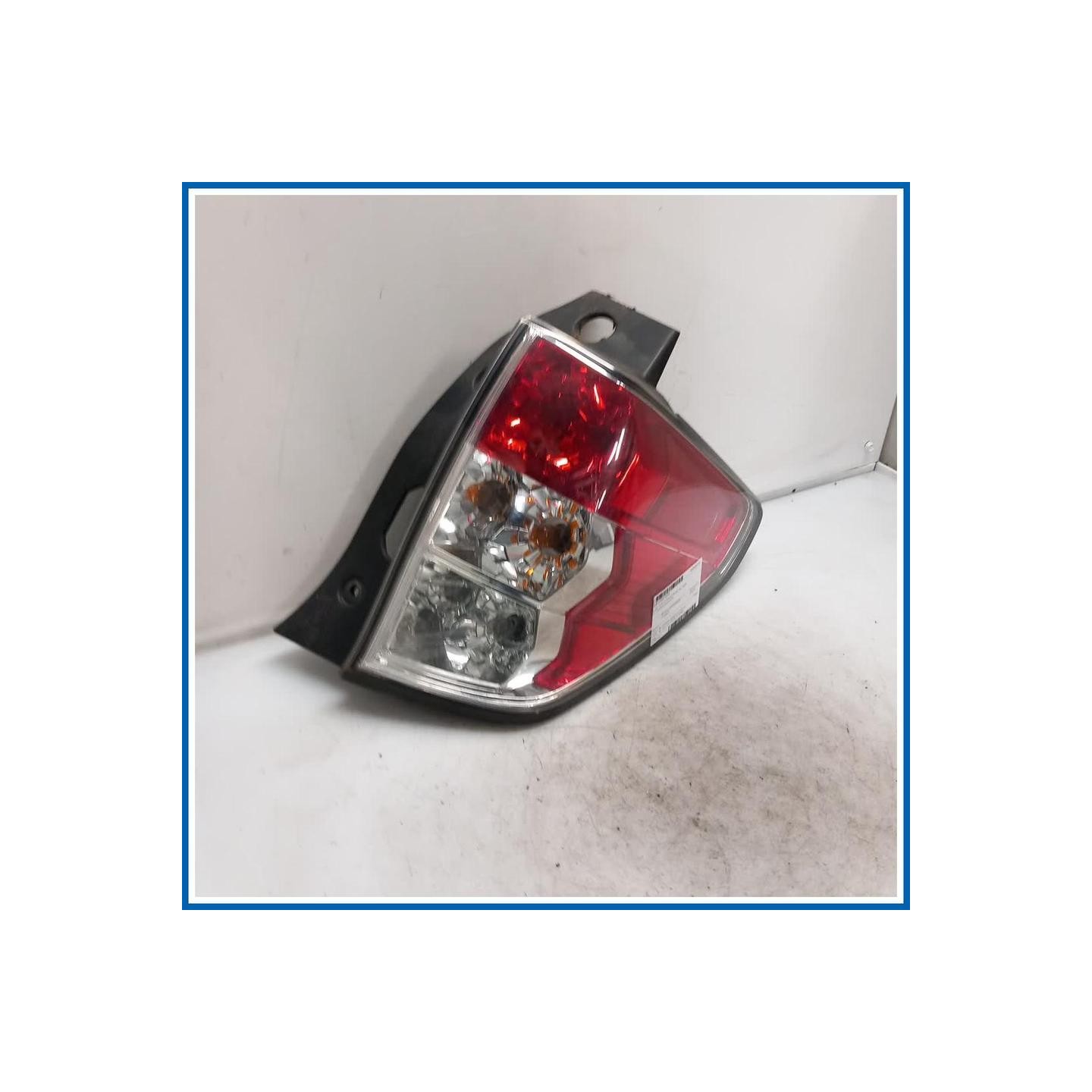 Fanale PLAST.FANALE P.DX | dx. | post. SUBARU Forester III