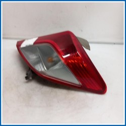 Fanale PLASTICA POST. DX | dx. | post. TOYOTA Yaris IV