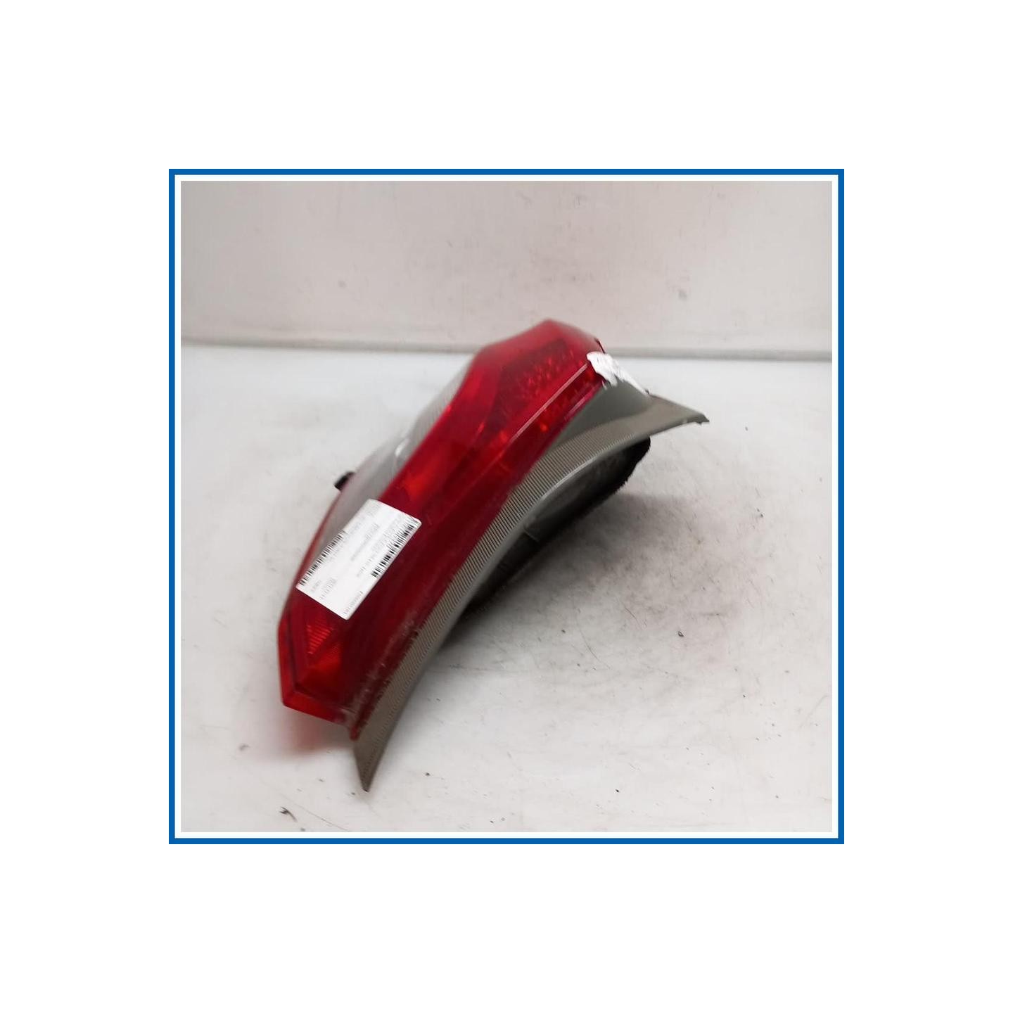 Fanale PLASTICA POST.SX | sx. | post. TOYOTA Yaris IV