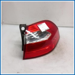 Fanale est. LAMP ASSY-REAR COMB OUTSIDE,RH | dx. | post. KIA Rio III