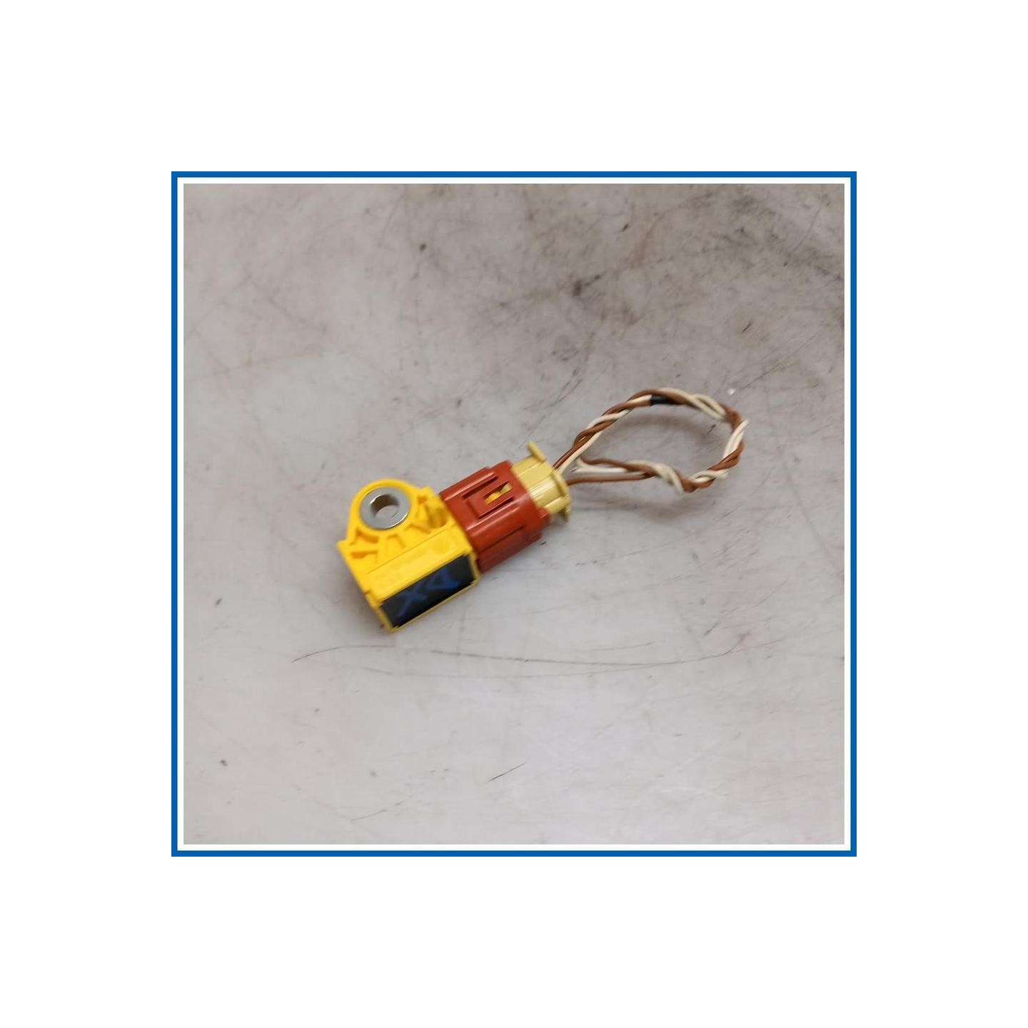 Sensore air-bag (laterale ant.) SENSOR ASSY-SIDE IMPACT | dx. KIA Rio III