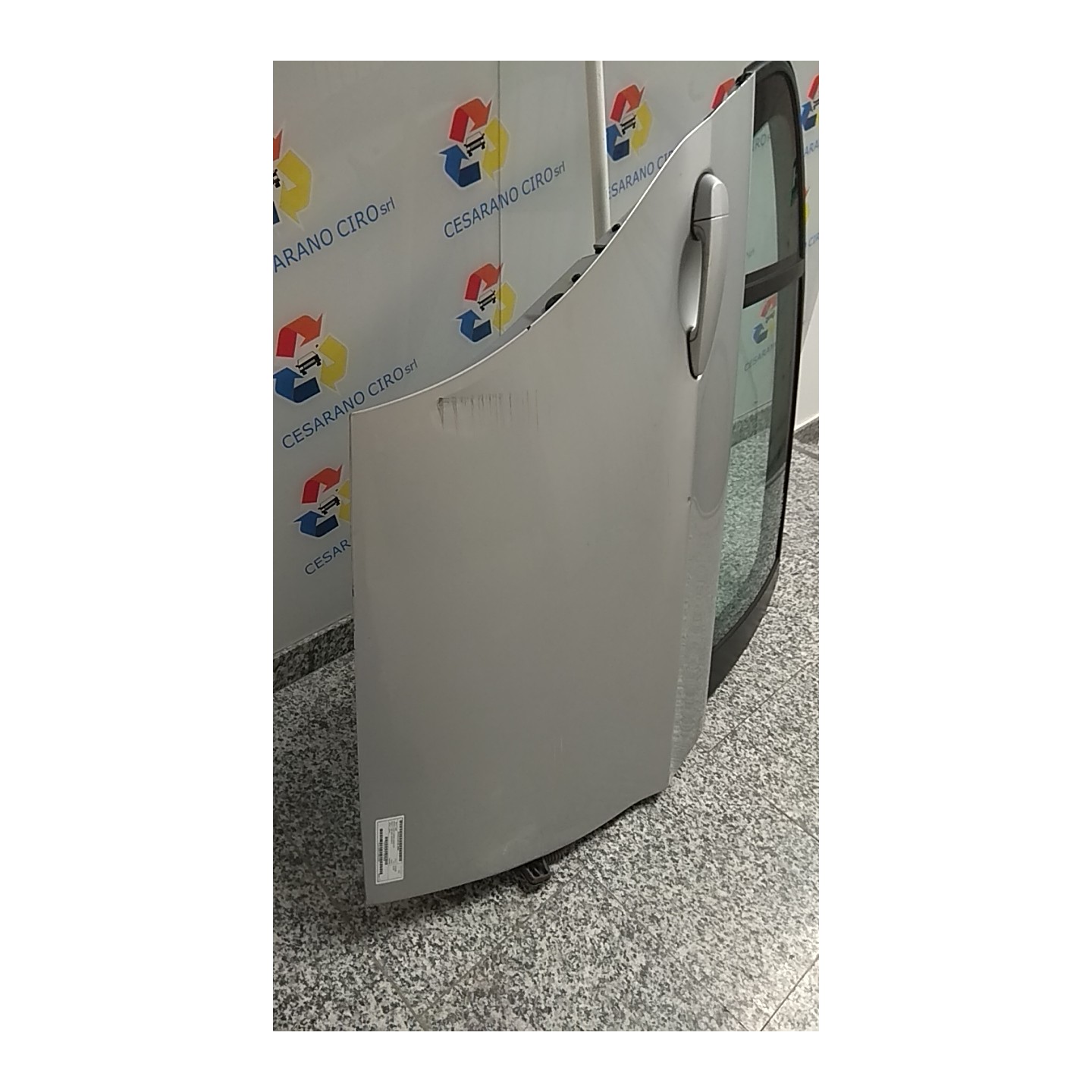 PORTA POST. DX. 009 BMW SERIE 3 (E90/E91) (02/05-12/11 204D4 41007203648