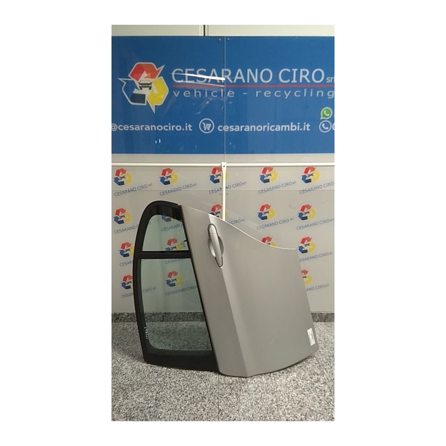 PORTA POST. SX. 010 BMW SERIE 3 (E90/E91) (02/05-12/11 204D4 41007203647