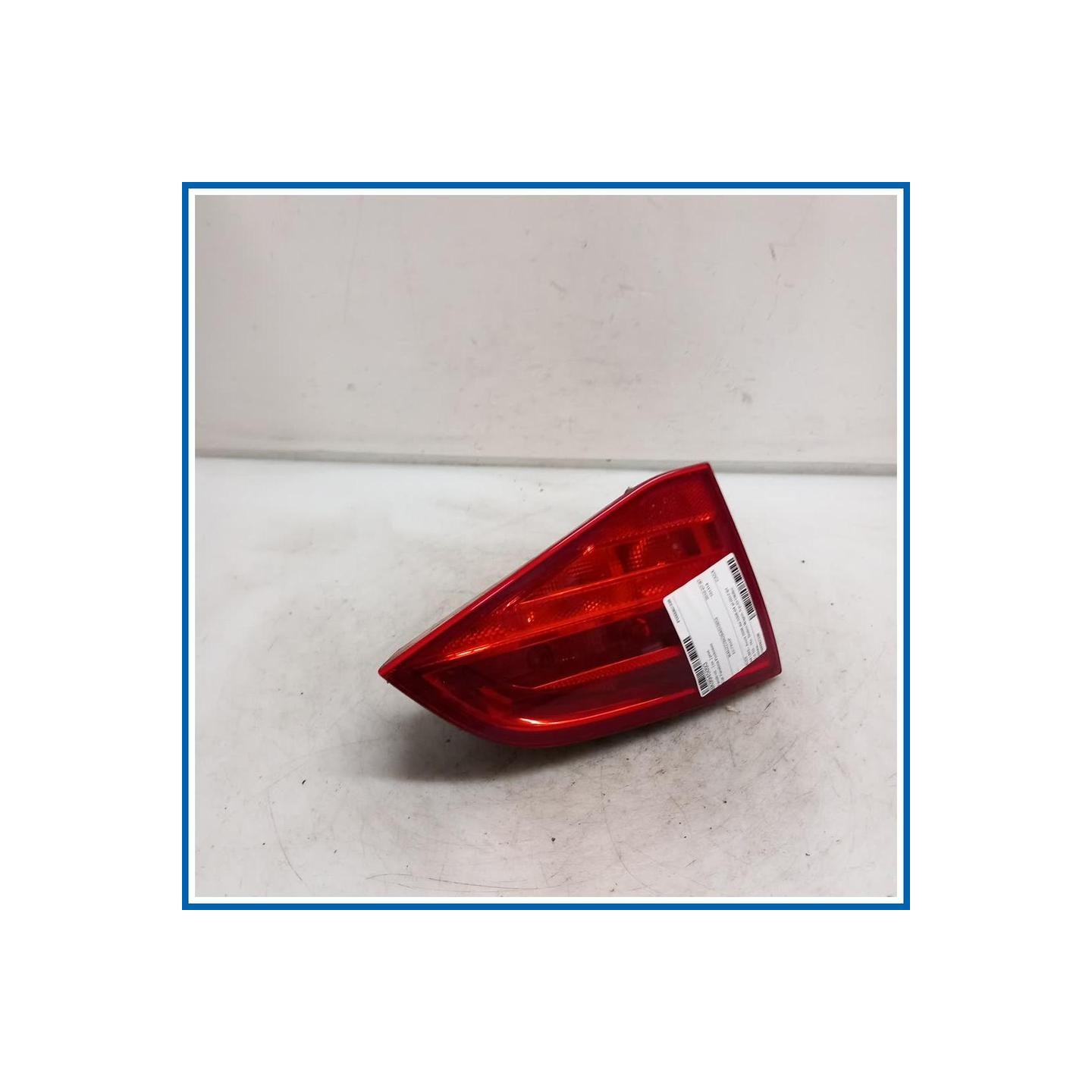 Fanale int. . | sx. | post. AUDI A4 8K5 Avant