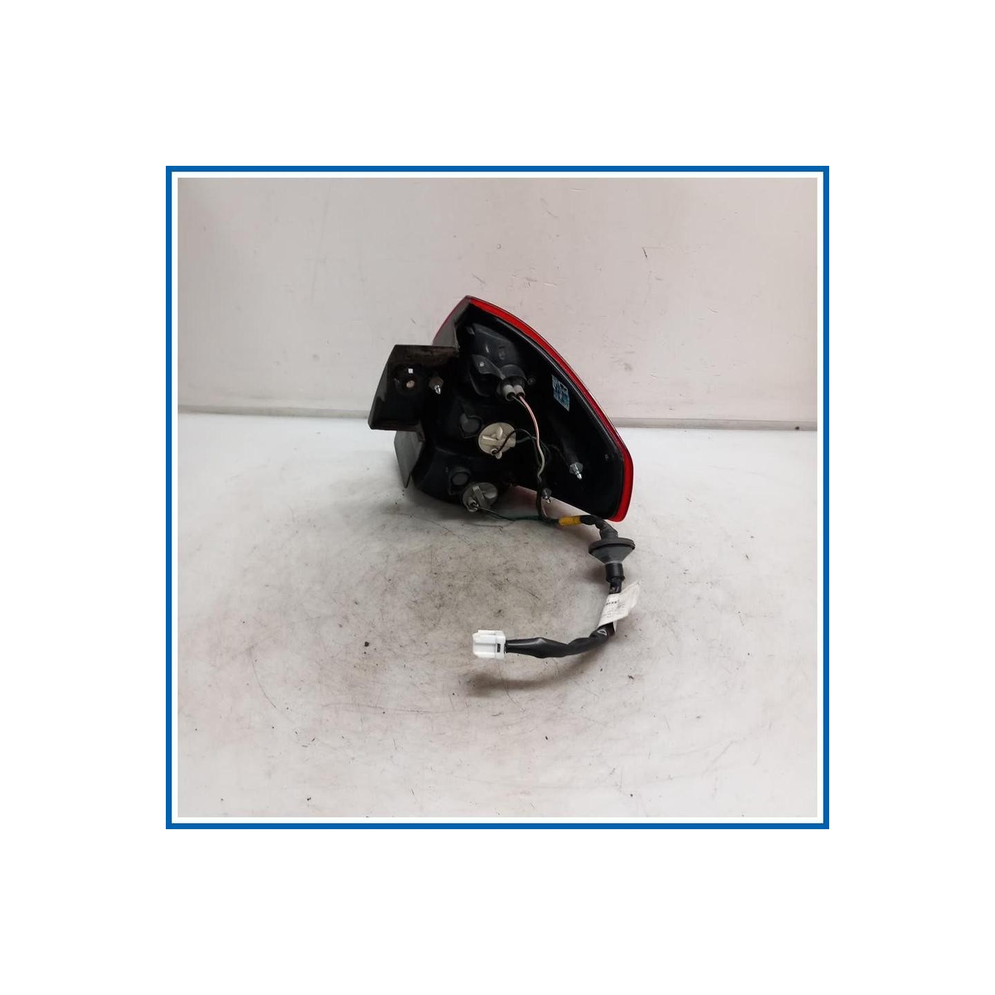 Fanale est. FANALINO POSTE SX | sx. | post. RENAULT Koleos I