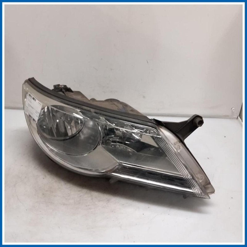 Proiettore . | dx. | ant. VOLKSWAGEN Tiguan I