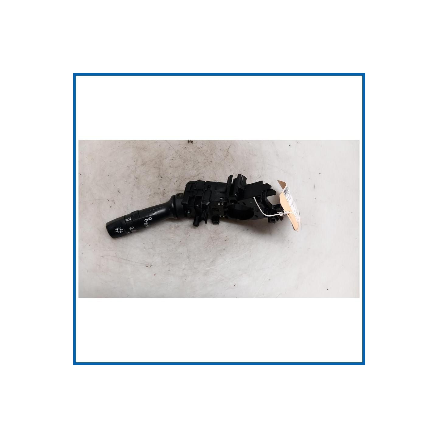 Devioguida luci SWITCH ASSY-LIGHTING & T/SIG | sx. KIA Venga