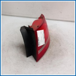 Fanale est. . | dx. | post. AUDI A4 8K5 Avant