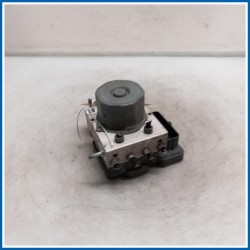 Abs (gruppo) . | ant. AUDI A1 8X1