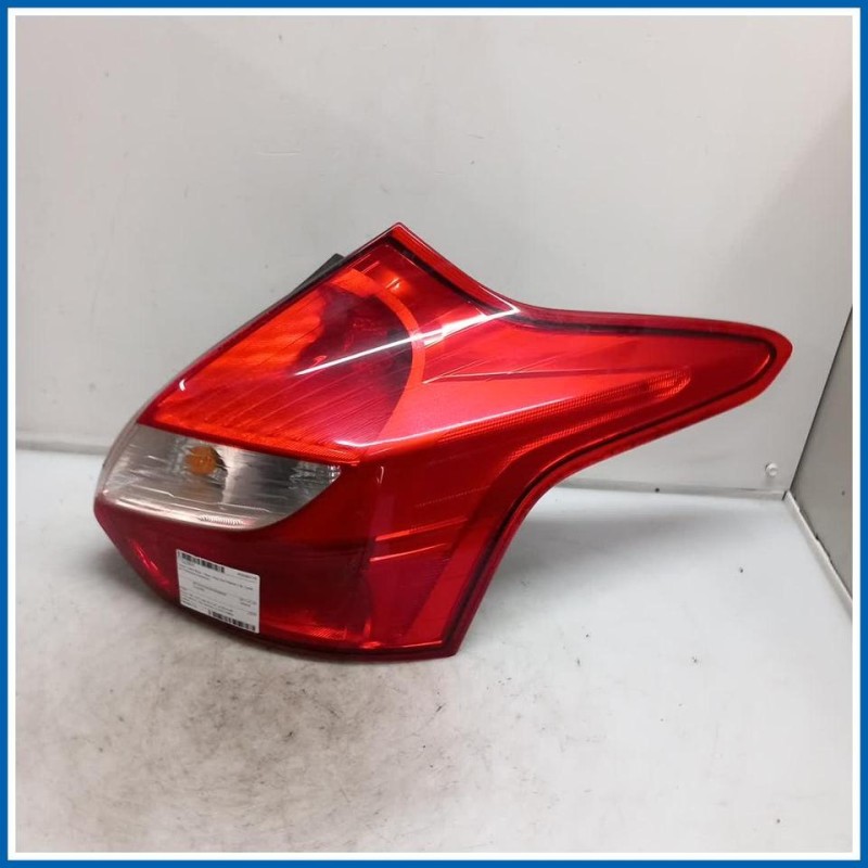 Fanale Lamp Assy - Rear; Stop And Flasher | dx. | post. FORD Focus IV