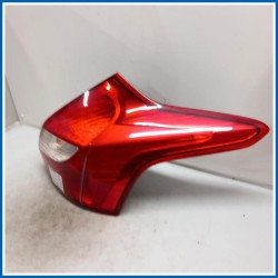 Fanale Lamp Assy - Rear; Stop And Flasher | dx. | post. FORD Focus IV