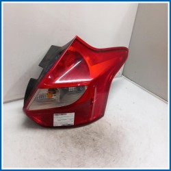 Fanale Lamp Assy - Rear; Stop And Flasher | dx. | post. FORD Focus IV
