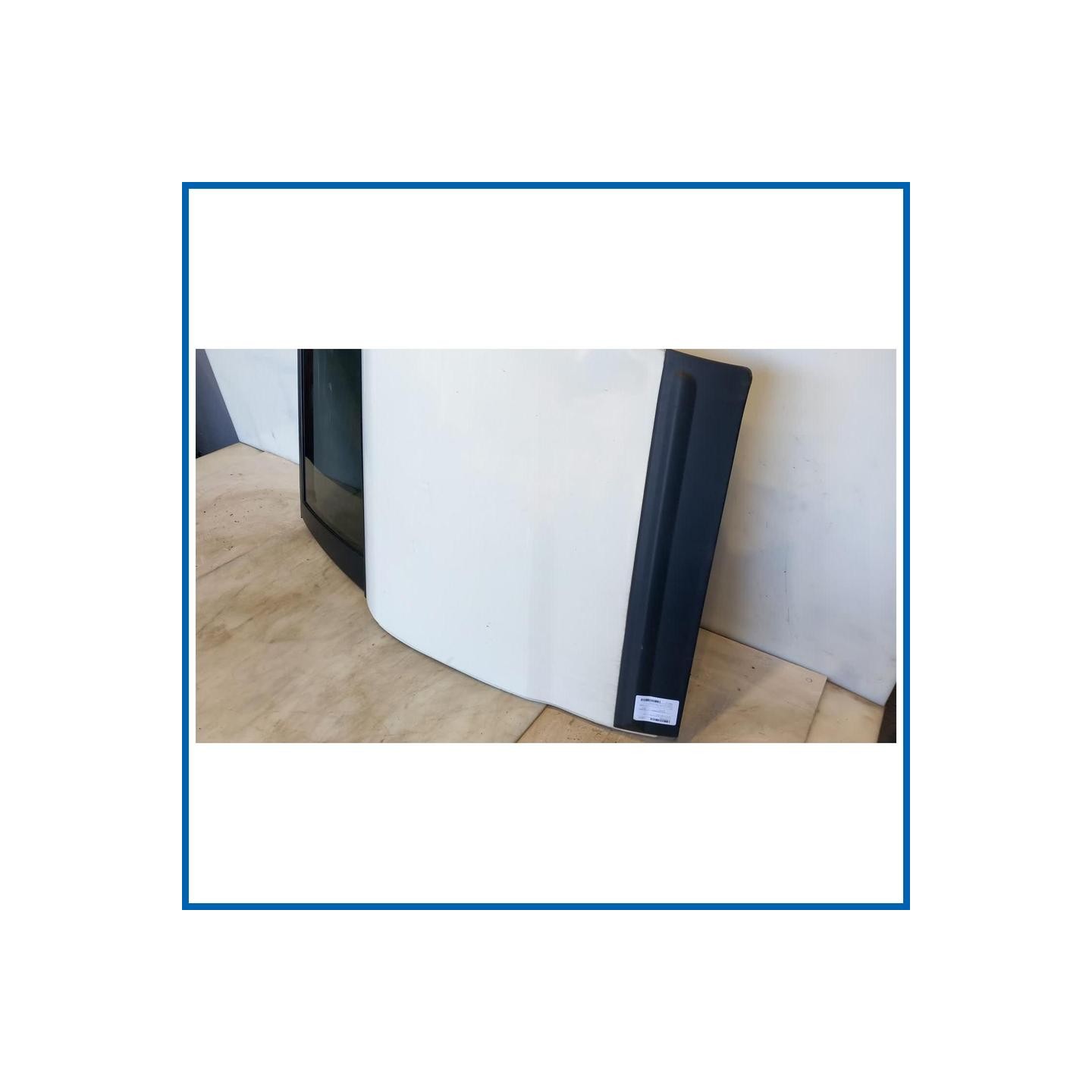 Porta PANEL ASSY-REAR DOOR,RH | dx. | post. KIA Sorento III