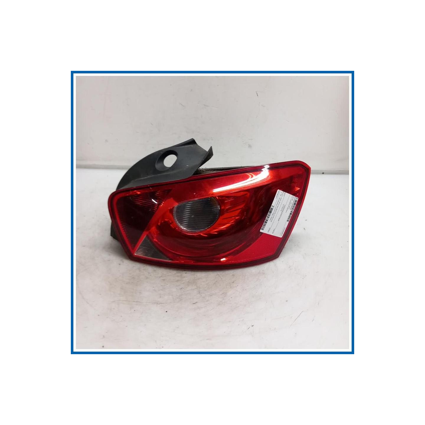 Fanale . | dx. | post. SEAT Ibiza V 6J5