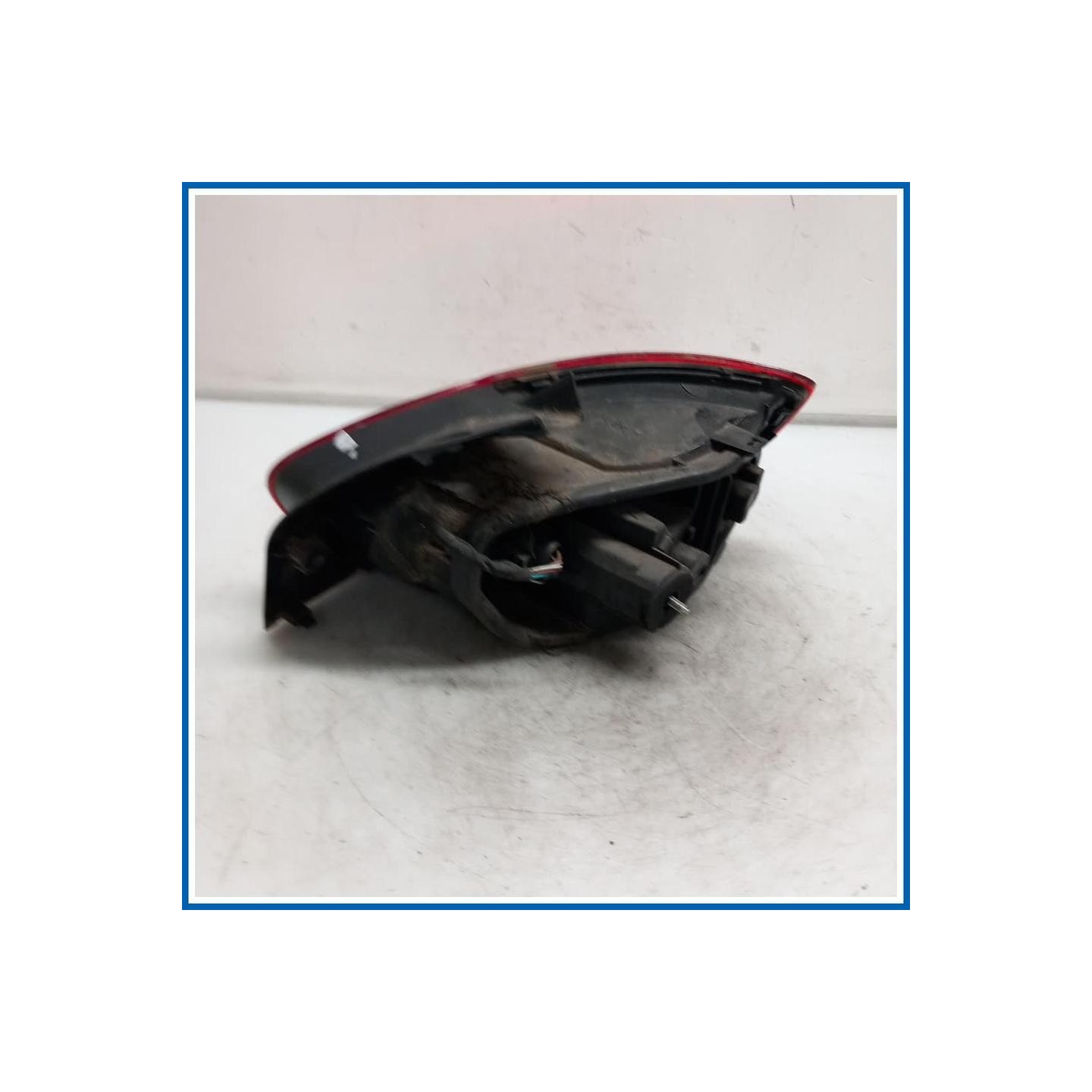 Fanale . | sx. | post. SEAT Ibiza V 6J5