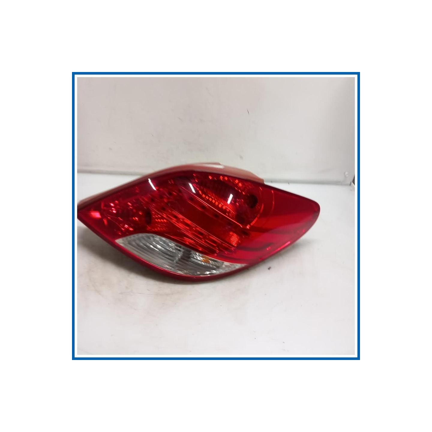 Fanale FANALE POSTERIO | dx. | post. PEUGEOT 207