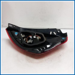 Fanale LAMP ASSY | sx. | post. FORD Fiesta VI