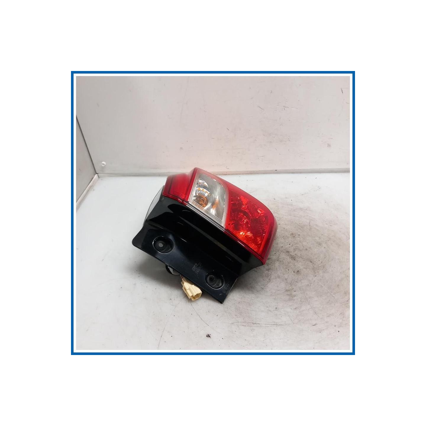 Fanale est. FANALINO | dx. | post. SUZUKI SX4 S-Cross