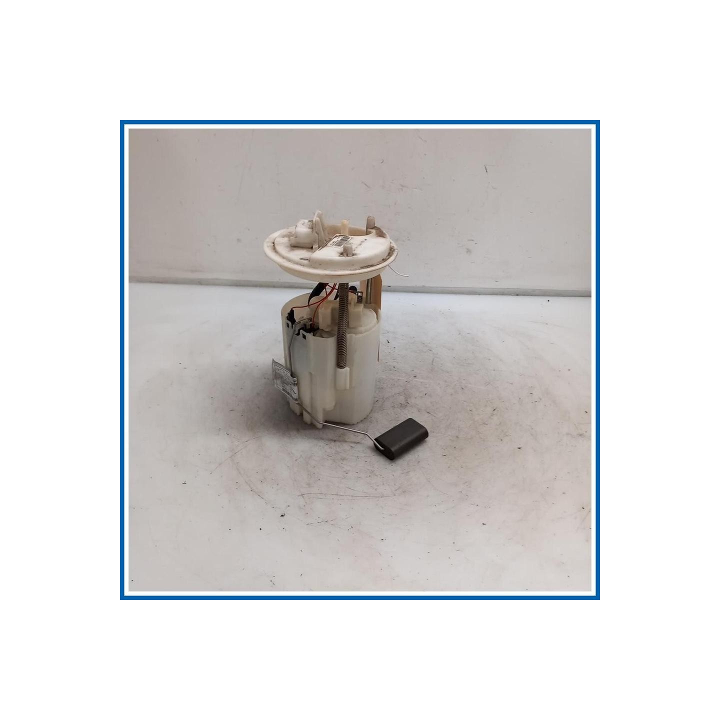 Pompa carburante O:SOND CON POMP OPEL Corsa D