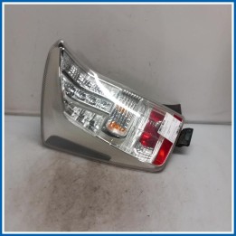 Fanale PLASTICA POST.SX | sx. | post. TOYOTA Prius II