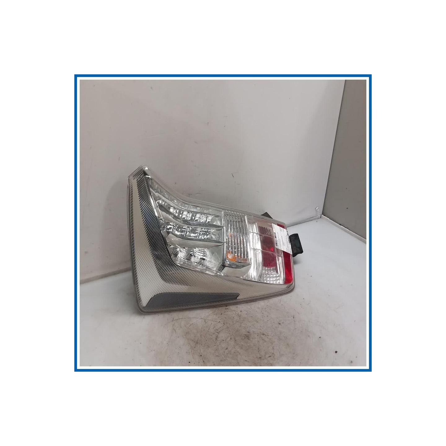 Fanale PLASTICA POST.SX | sx. | post. TOYOTA Prius II