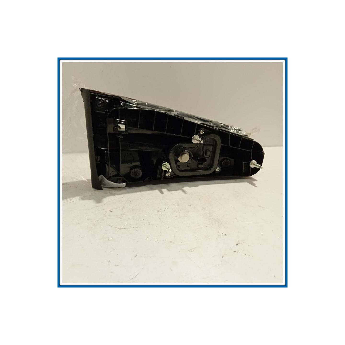 Fanale int. FANALE POSTERIORE | dx. | post. FIAT Tipo II SW