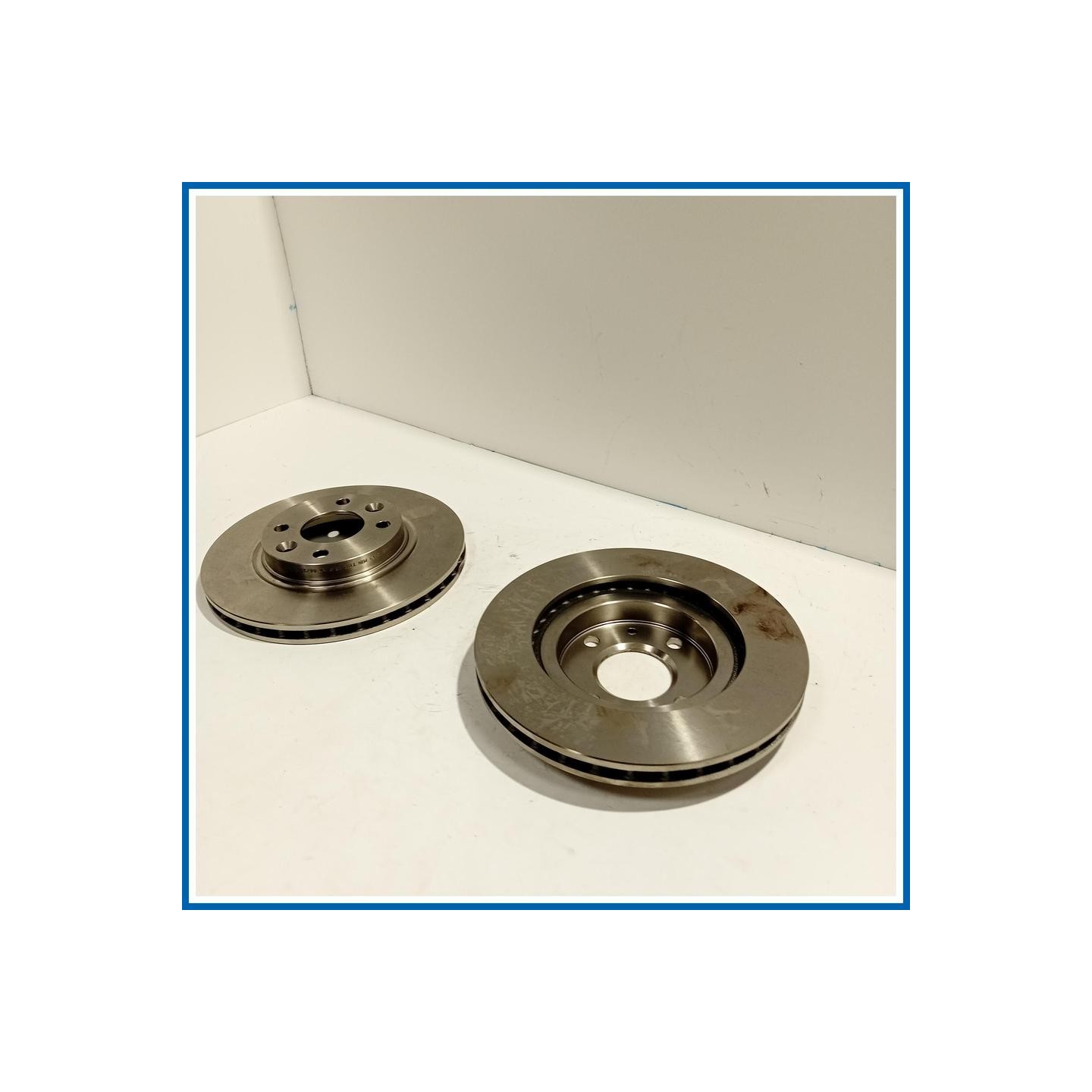 Kit dischi freni (2pz.) DISCO FRENO AV | ant. DACIA Sandero I