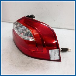 Fanale est. LAMP ASSY-REAR COMB OUTSIDE,RH | dx. | post. KIA Rio III