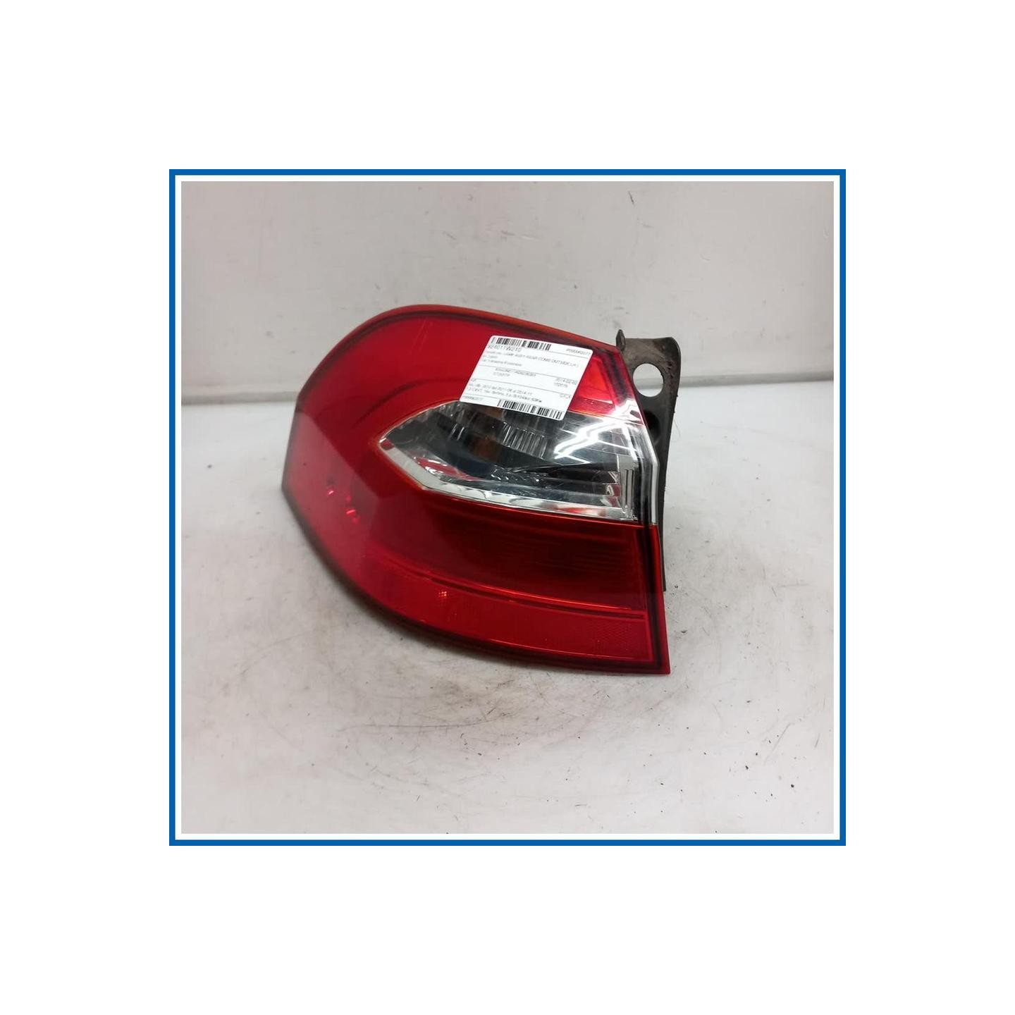 Fanale est. LAMP ASSY-REAR COMB OUTSIDE,LH | sx. | post. KIA Rio III