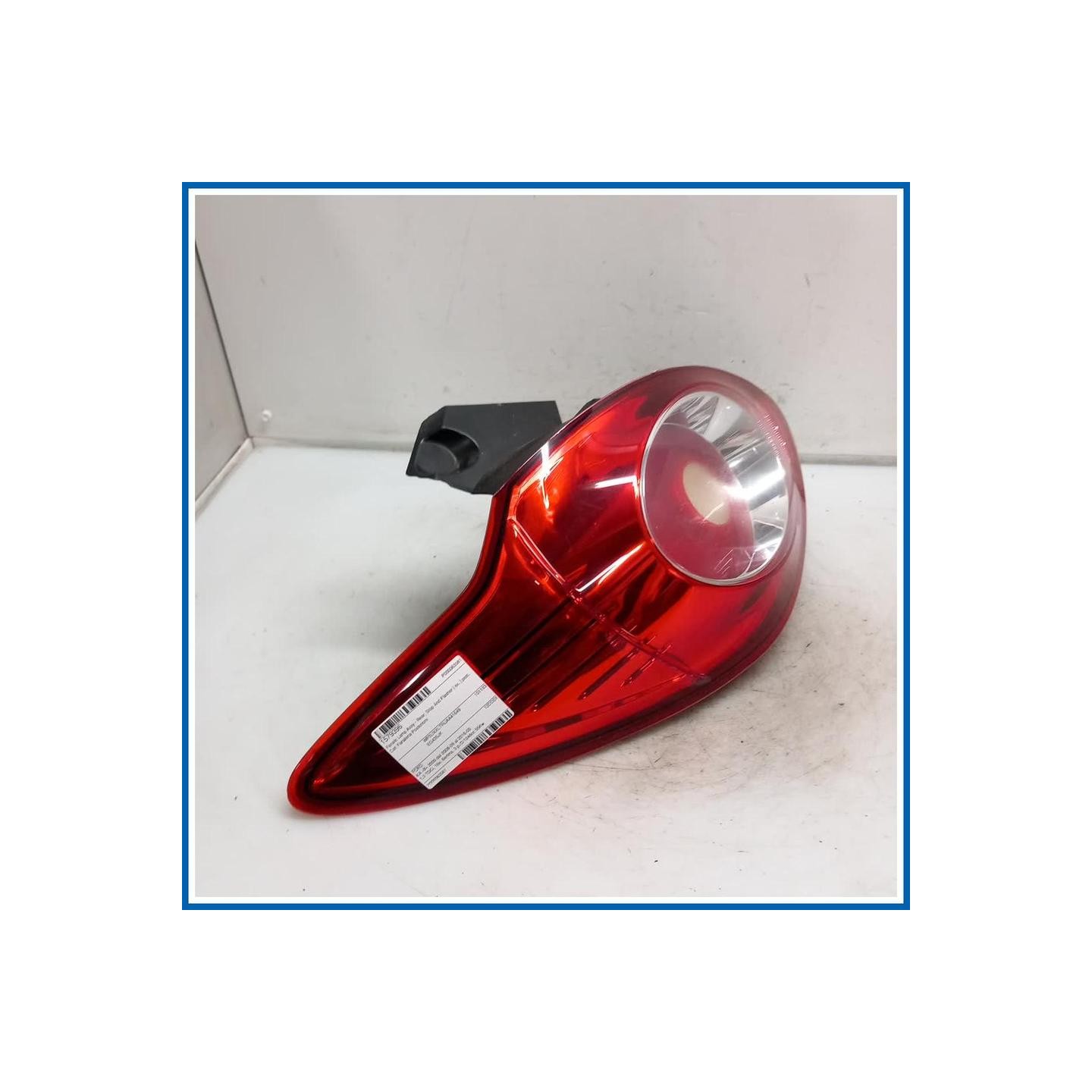 Fanale Lamp Assy - Rear; Stop And Flasher | sx. | post. FORD KA II
