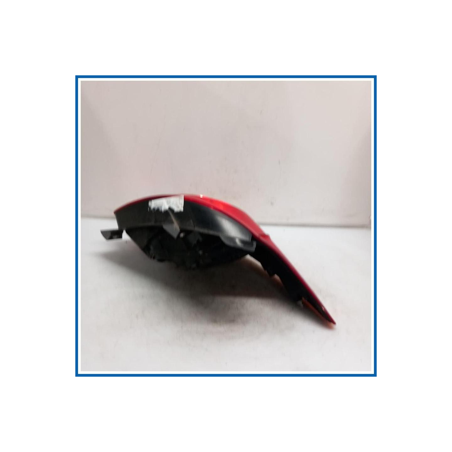 Fanale Lamp Assy - Rear; Stop And Flasher | sx. | post. FORD KA II