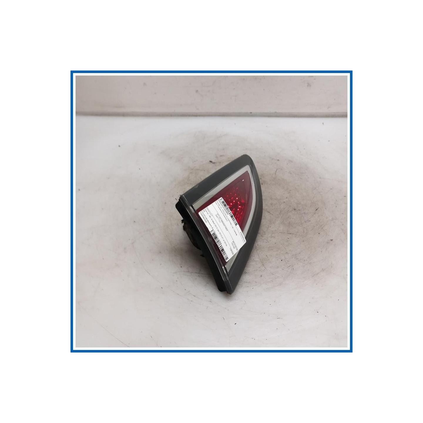 Fanale int. FEU AR D COFFRE | dx. | post. RENAULT Scénic III X-Mod