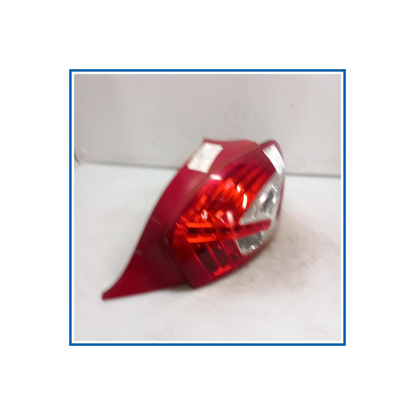 Fanale FANALE POSTERIO | dx. | post. PEUGEOT 208 I