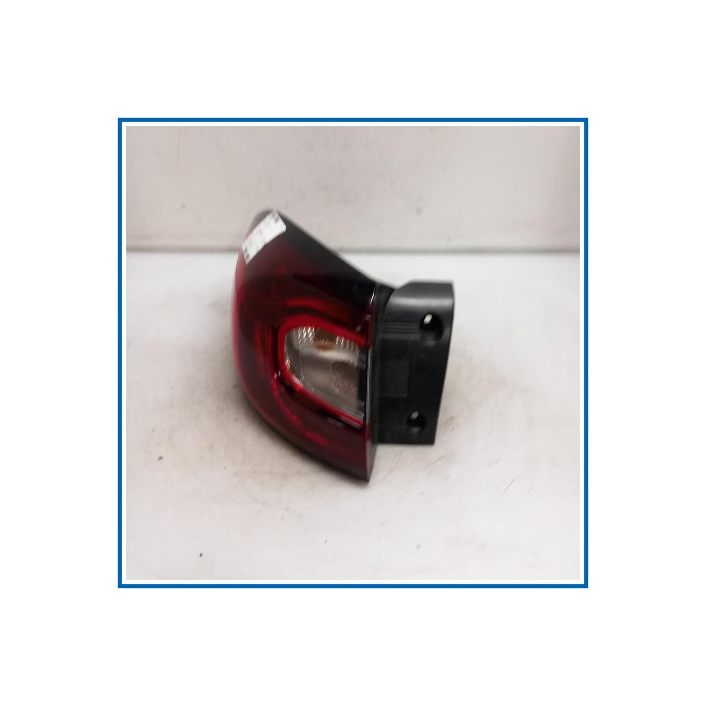 Fanale est. FANALINO POSTE SX | sx. | post. RENAULT Captur I