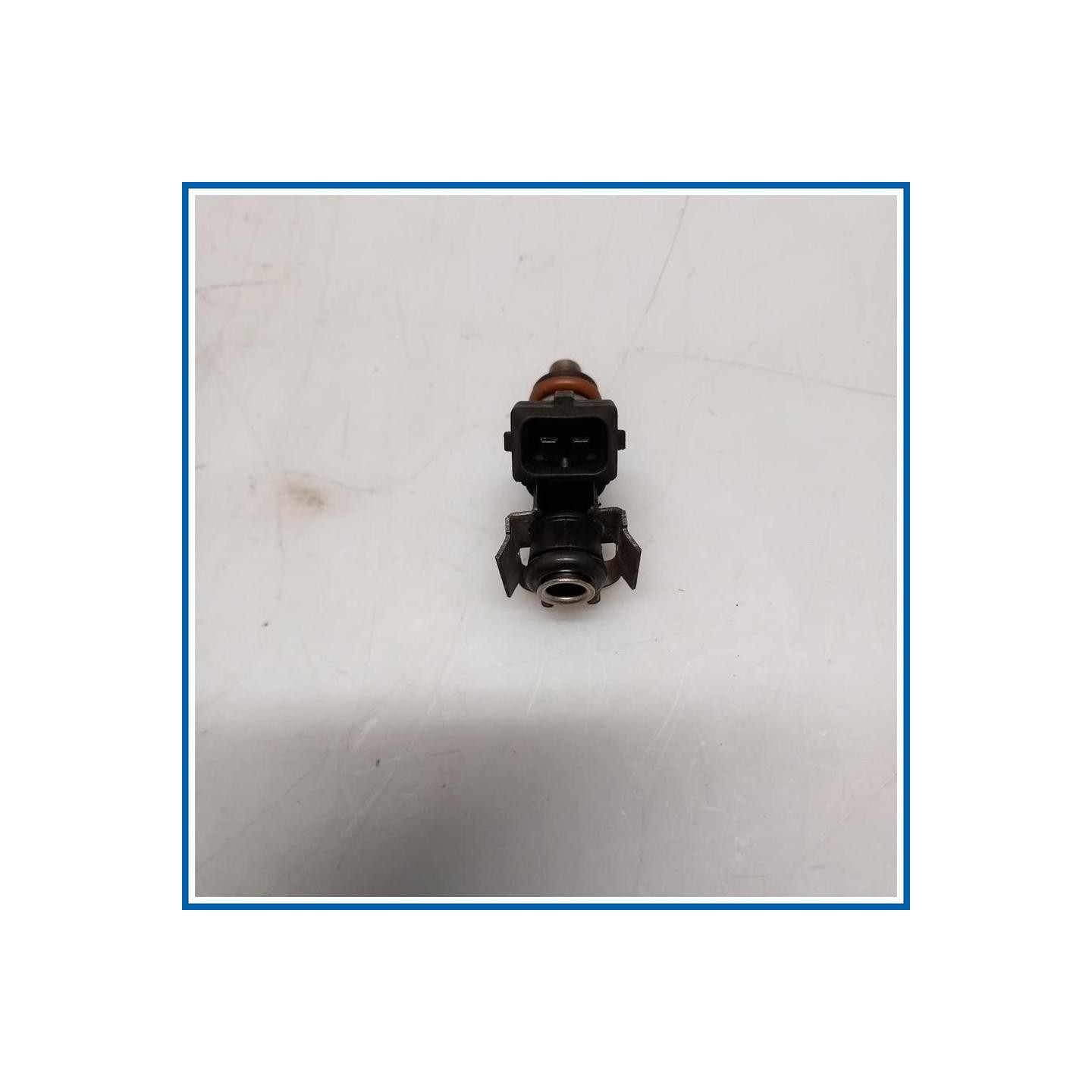 Iniettore INJECTEUR CARB RENAULT Clio III