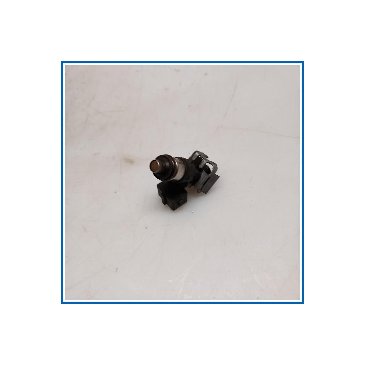 Iniettore INJECTEUR CARB RENAULT Clio III