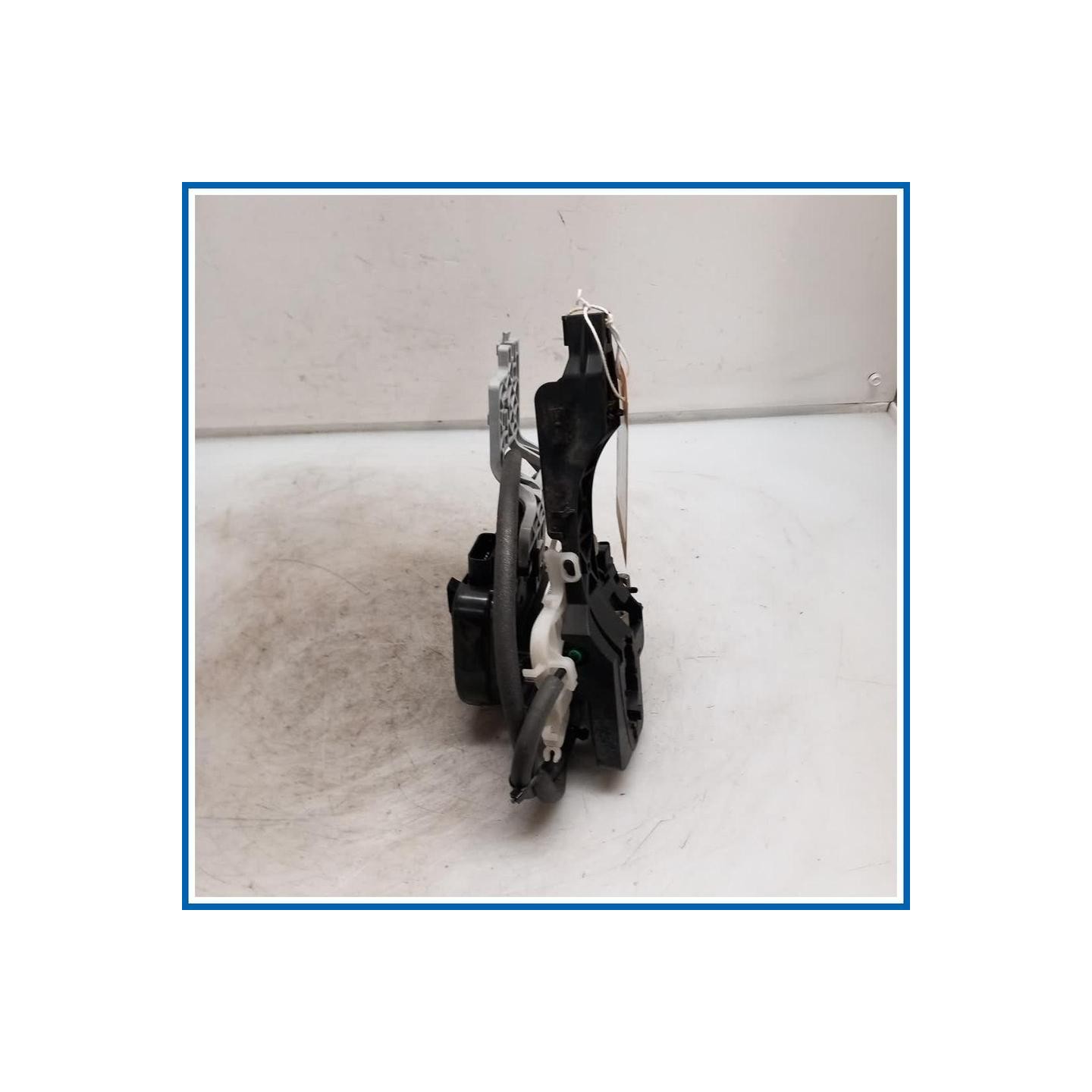 Serratura porta LATCH ASSY-FRONT DOOR,RH | dx. | ant. KIA Sportage III