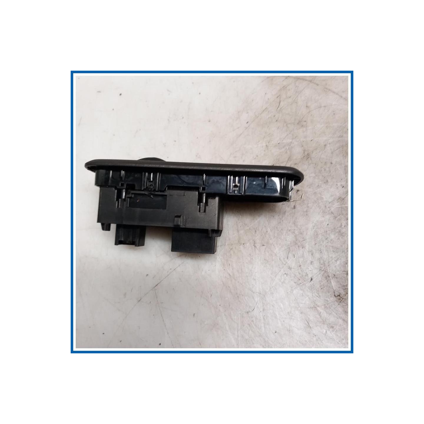 Interruttore alzacristalli SWITCH ASSY | sx. | ant. FORD Fiesta VI