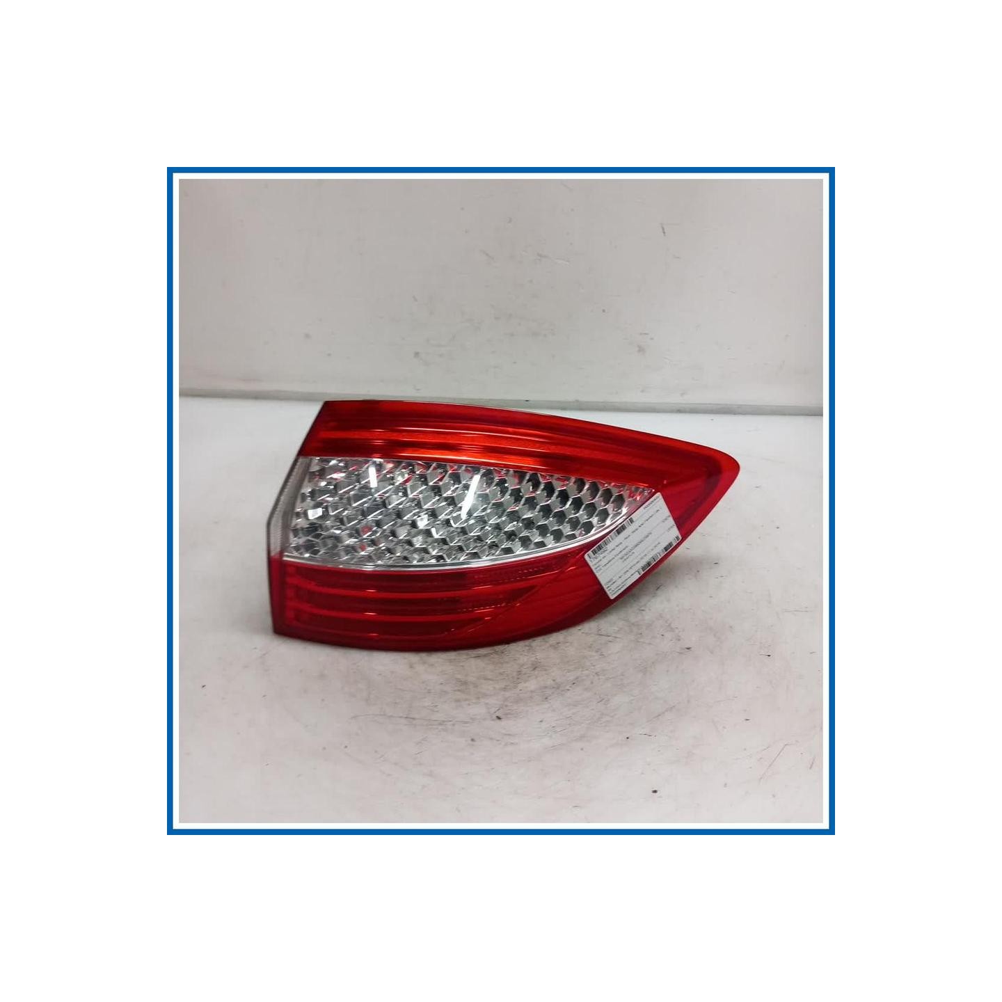 Fanale est. Lamp Assy - Rear; Stop And Flasher | dx. | post. FORD Mondeo IV SW