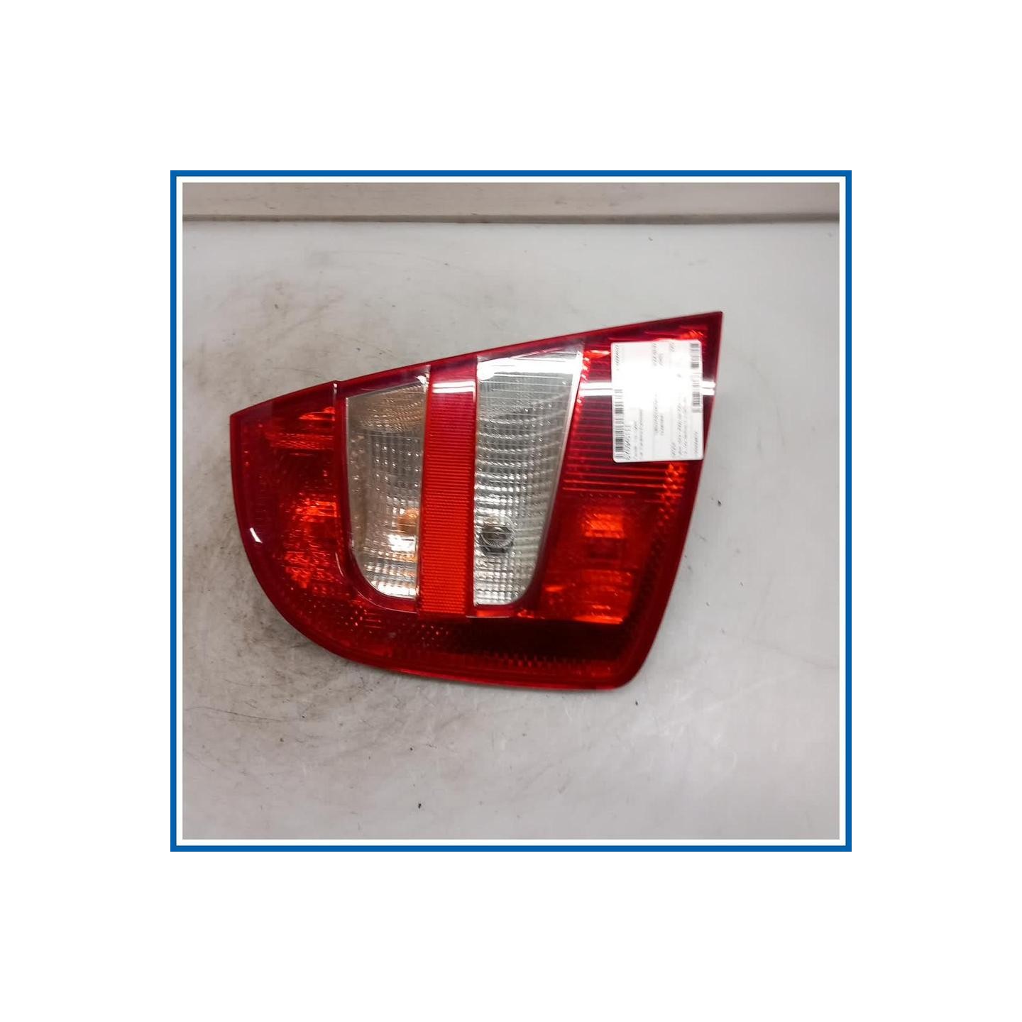 Fanale . | sx. | post. SKODA Fabia 6Y2