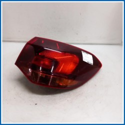 Fanale est. FANALE | dx. | post. OPEL Astra J SW