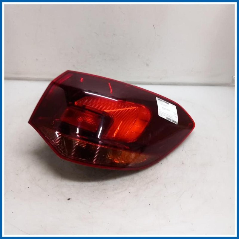 Fanale est. FANALE | dx. | post. OPEL Astra J SW