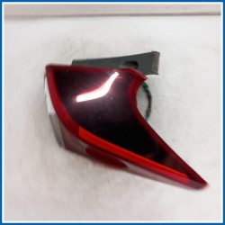Fanale est. FANALE POST.DX | dx. | post. TOYOTA Auris II