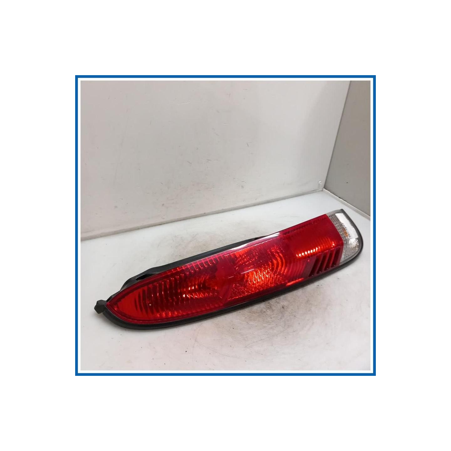 Fanale Faro post.sx j100 | sx. | post. DAIHATSU Terios I