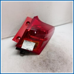 Fanale est. PLASTICA POST DX | dx. | post. TOYOTA Auris II