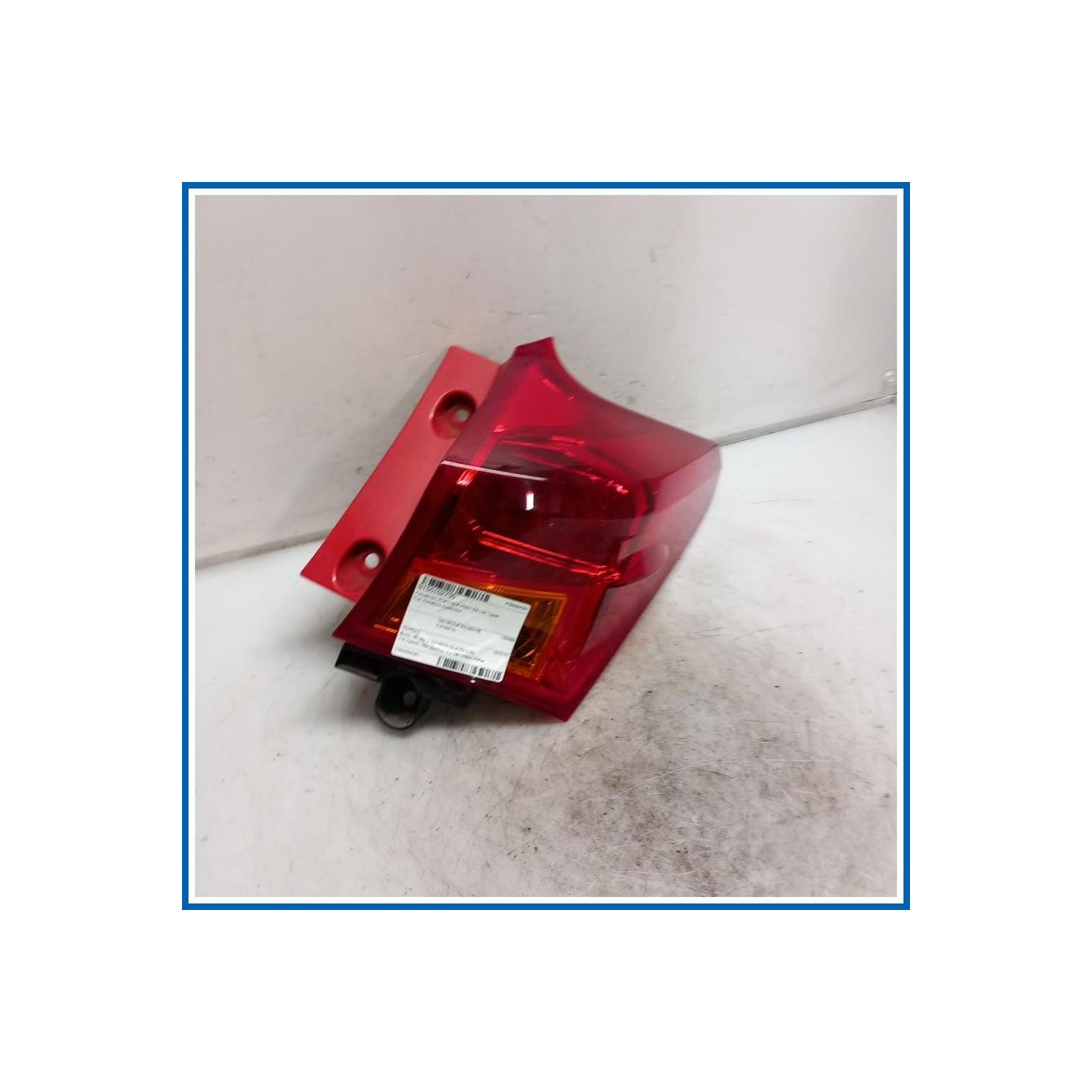 Fanale est. PLASTICA POST DX | dx. | post. TOYOTA Auris II