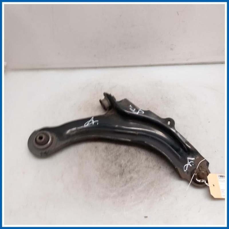 Braccio oscillante BRACCIO SOSPENS. | dx. | ant. RENAULT Captur I